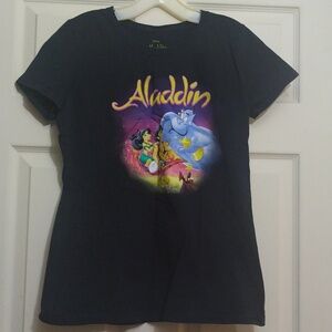 Disney Aladdin tee juniors size m